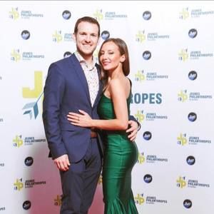 Meet your Posher, Amel